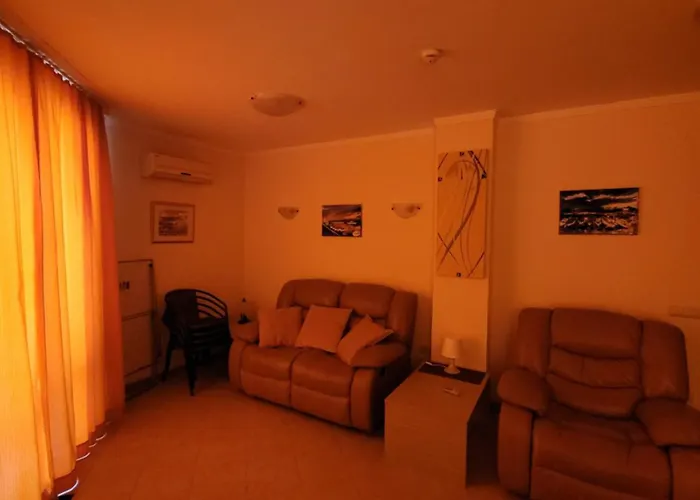 Royal Sun شقة فندقية