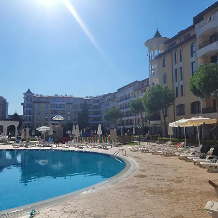 Апарт-отель Royal Sun 4*